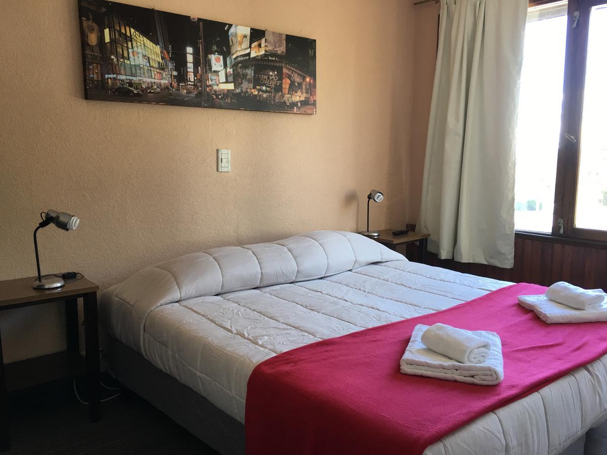 Italia Inn Hostel San Carlos de Bariloche Eksteriør billede